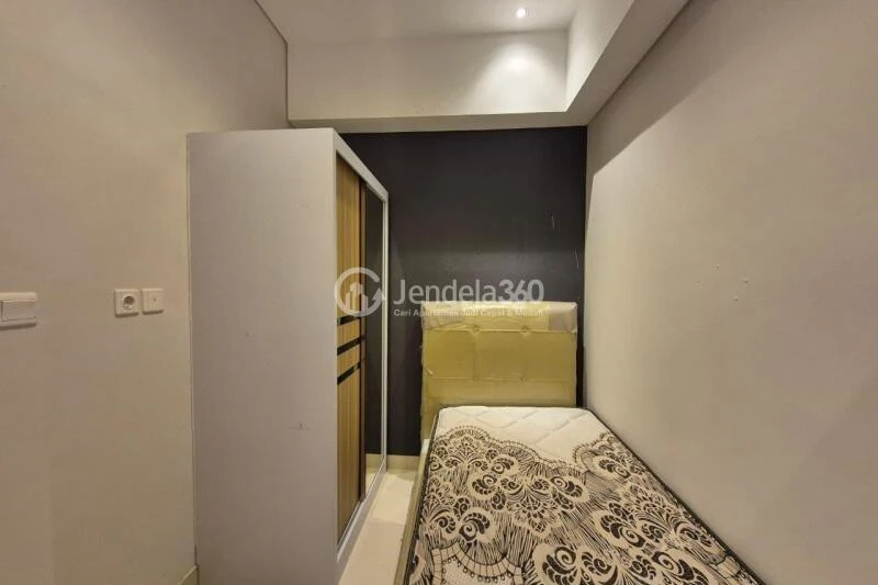 Bedroom 2 Low Floor 2BR Apartment with City View at Taman Anggrek Residence