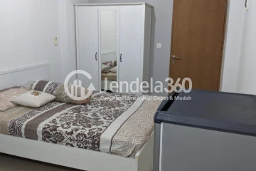 Bedroom Simply Look Studio Apartment at Bintaro Park View Low Floor