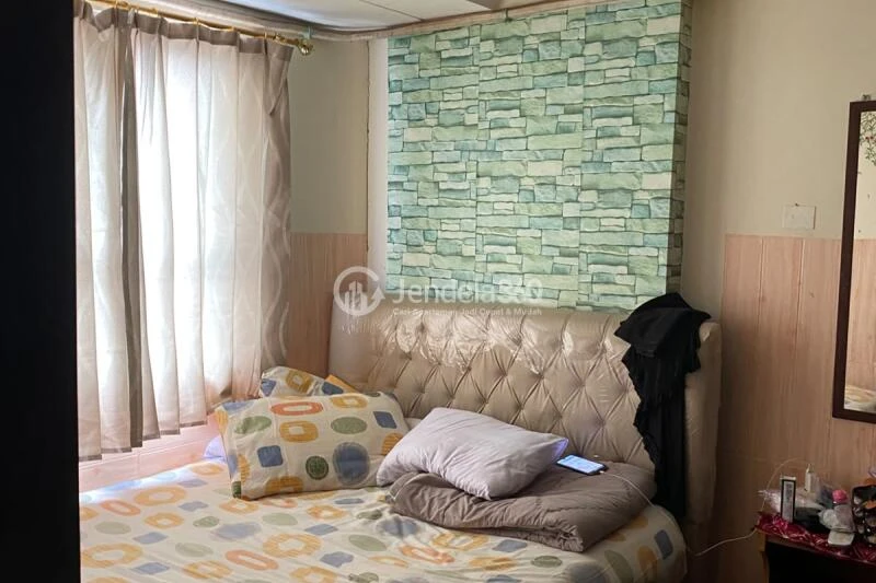 Bedroom 1 2BR Casablanca East Residence Apartment at Low Floor