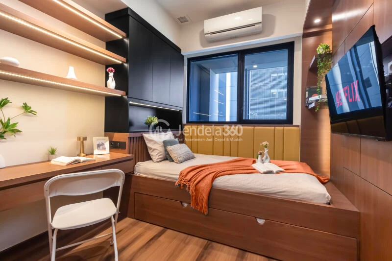 Bedroom Lovely Studio Apartment Low Floor with  View at Branz Mega Kuningan Apartment