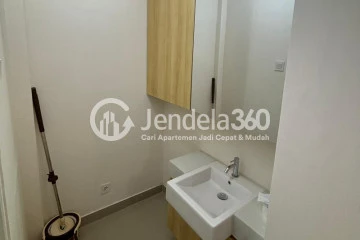Bathroom Low Floor 2BR Apartment with  View at Paradise Mansion Apartment