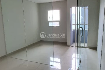 Bedroom Relaxed Studio Apartment Low Floor with  View at Atlanta Residence