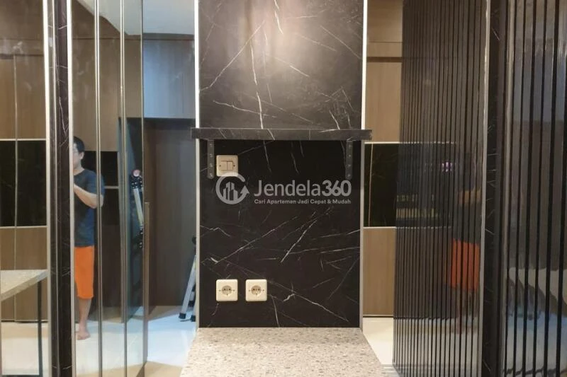 Bedroom Studio Apartment with City View at Green Sedayu Apartment