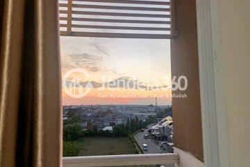 Balcony Low Floor Studio Apartment with City View at Paradise Mansion Apartment