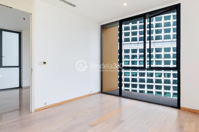 Bedroom Middle Floor 1BR Apartment with City View at Izzara Apartment