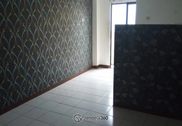 Bedroom Good Deal Studio Apartment at Casablanca East Residence Tower BD