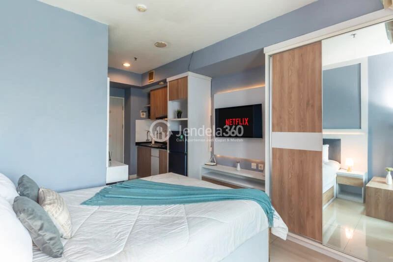 Bedroom Studio Grand Kamala Lagoon Apartment at Low Floor