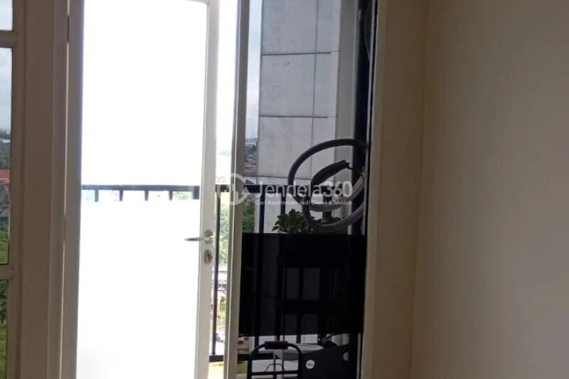 Bedroom Studio Cinere Terrace Suites Apartment at Low Floor