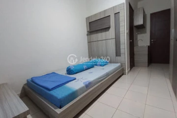 Bedroom Trendy Studio Apartment at Easton Park Residence Jatinangor Low Floor
