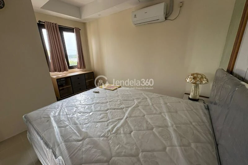 Bedroom 1 2BR Apartment with  View at Metropark Condominium