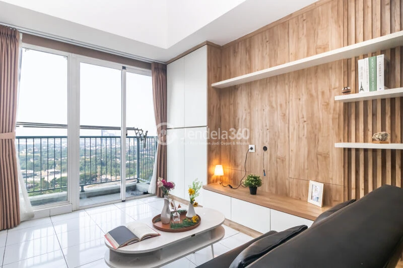 Living Room 1BR Apartment with city View at Casa De Parco Apartment