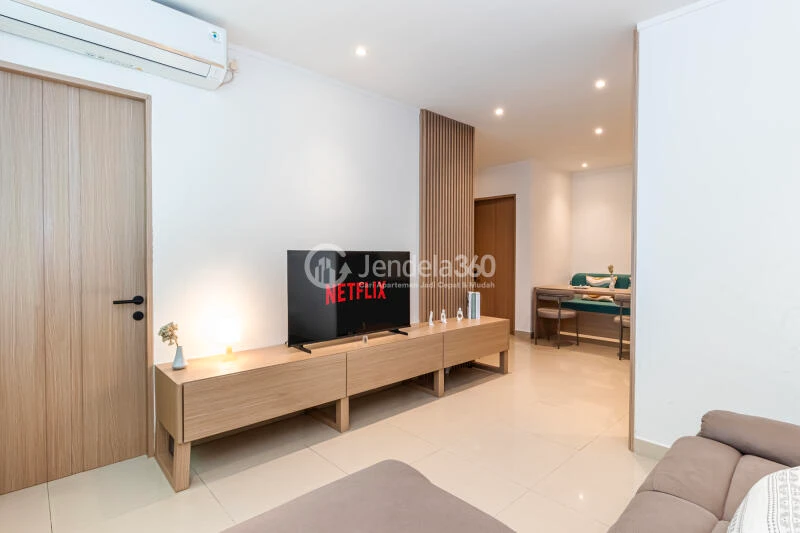 Living Room Tidy 2BR Apartment Low Floor with  View at Sahid Sudirman Residence