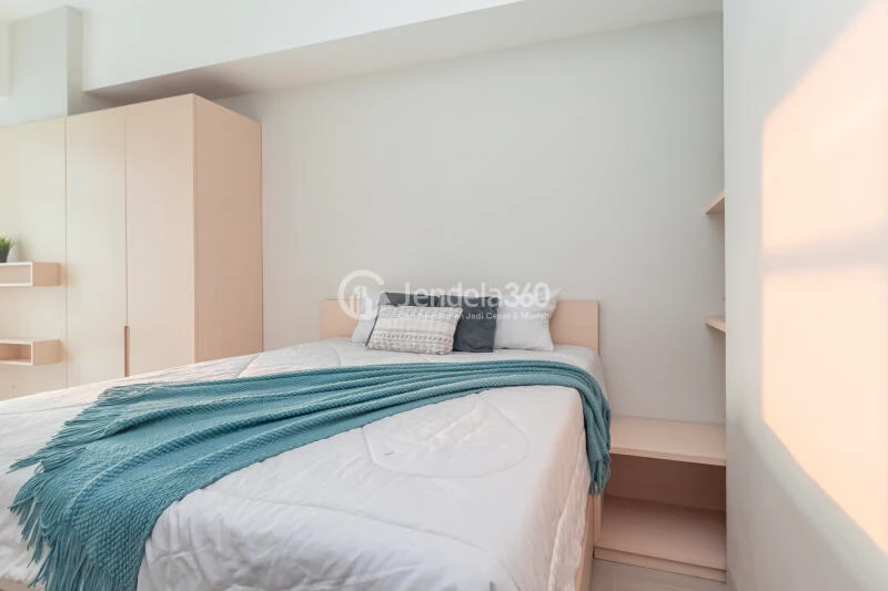Bedroom 1 Good Deal 2BR Apartment at Vasanta Innopark Apartment High Floor