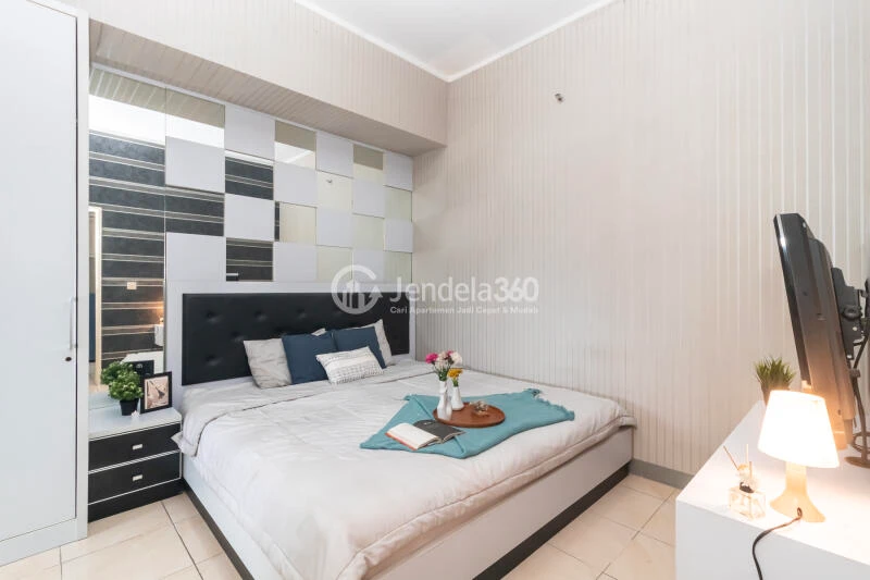 Bedroom 1 2BR Apartment with City View at Season City Apartment