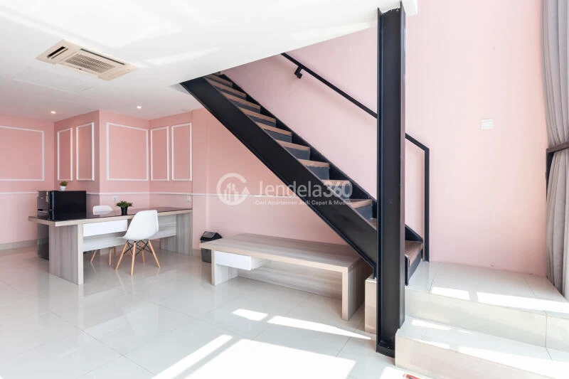Living Room Homey 1BR Apartment High Floor with City View at U Residence Karawaci