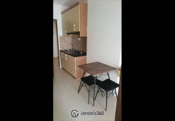 Kitchen Restful 1BR Apartment Low Floor with City view View at Northland Ancol Residence
