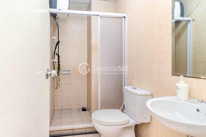 Bathroom Mediterania Garden Residence 2 2BR Fully Furnished