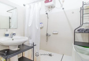 Bathroom The 18Th Residence Taman Rasuna 1BR View Garden (Selatan)