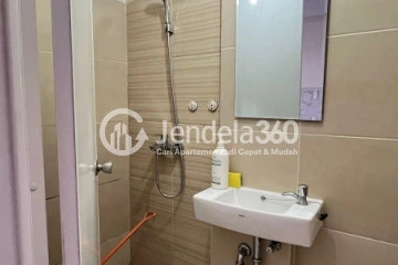 Bathroom Low Floor Studio Apartment with  View at Paradise Mansion Apartment