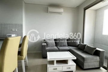 Living Room Paddington Heights Apartment 2+1BR View Selatan