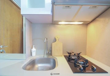 Kitchen Studio Springhill Terrace Residence Apartment at Low Floor