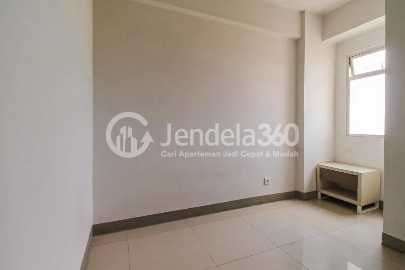 Bedroom 1 High Floor 2BR Apartment with City View at Bintaro Park View