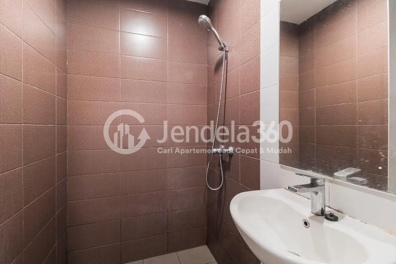 Bathroom Puri Orchard Apartment Studio Tower Orange Tower
