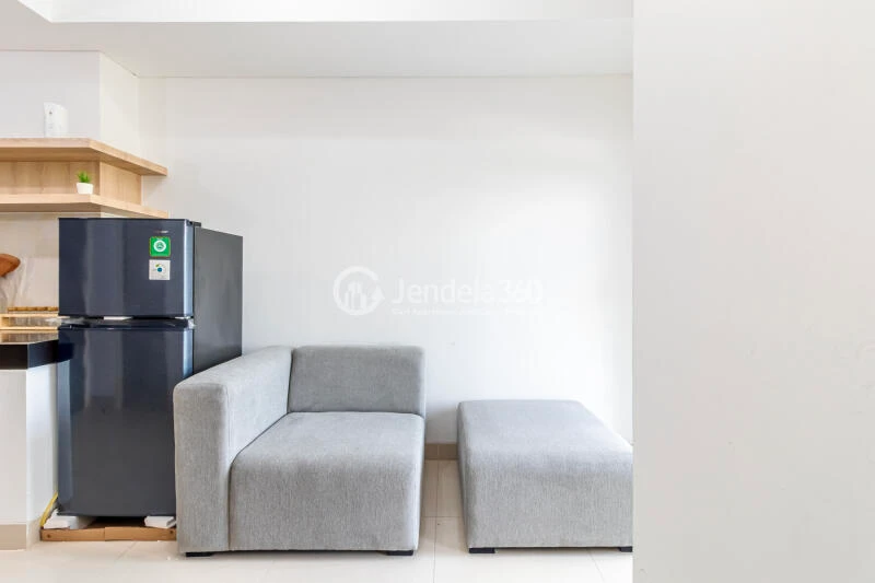 Living Room Tidy 2BR Apartment Low Floor with City View at Serpong Garden Apartment