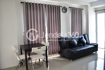 Living Room Middle Floor 1BR Apartment with City View at Paradise Mansion Apartment