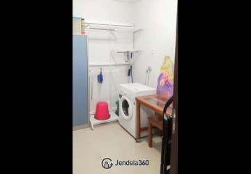 Kitchen 2BR Apartment with City View (Selatan) View at Aspen Residence Apartment