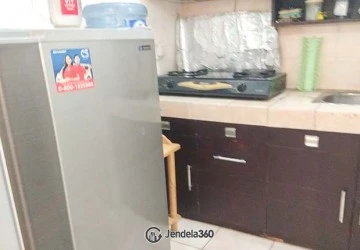 Kitchen Well Located 1BR Apartment at Gading Mediterania Residence High Floor