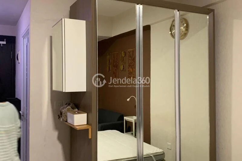 Bedroom Stylish Studio Apartment Low Floor with  View at Park View Condominium