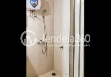 Bathroom Studio Parahyangan Residence Apartment at Tower Pangrango