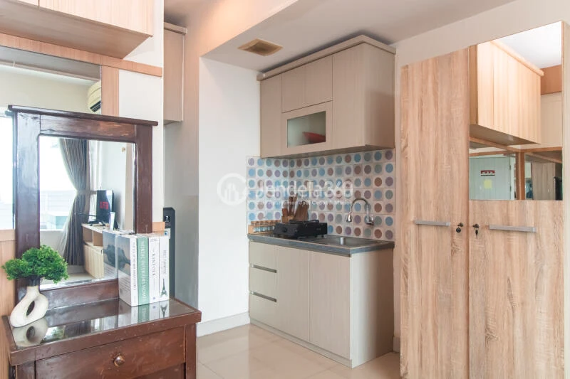 Kitchen Grand Kamala Lagoon Apartment Studio Tower Emerald north