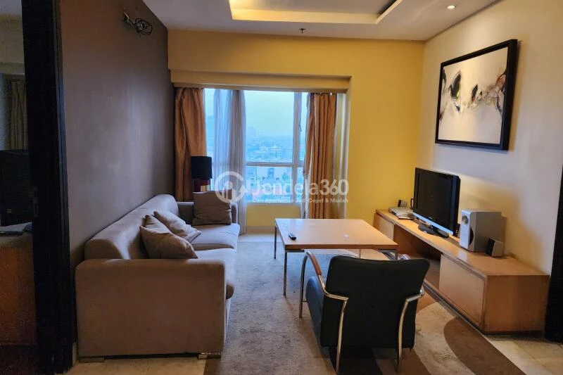 Living Room 2BR Apartment with City View at Somerset Permata Berlian Residence