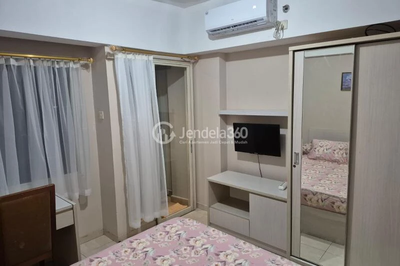 Bedroom Simply Look Studio Apartment at Margonda Residence 3 Tower 3