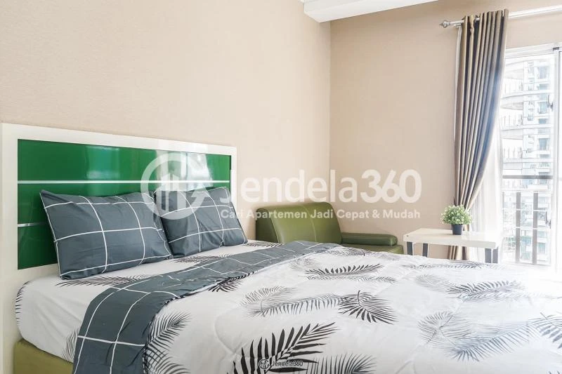 Bedroom Good Deal Studio Apartment Middle Floor with City View at Signature Park Apartment