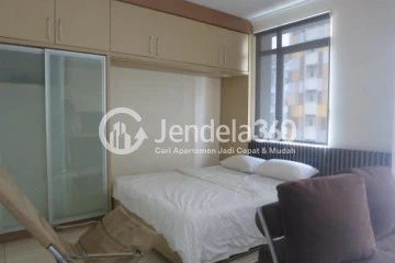 Bedroom Well Located 1BR Apartment Middle Floor with City View at Gardenia Boulevard Apartment