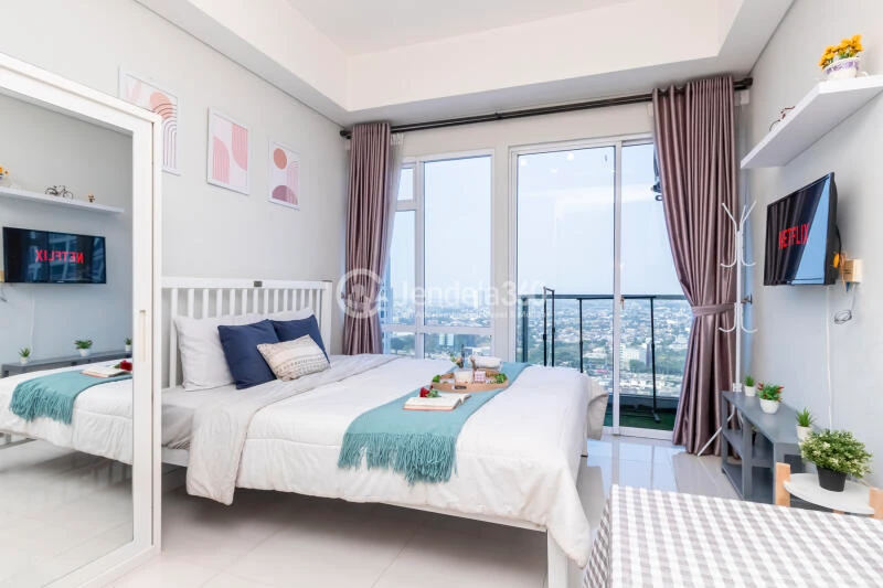 Bedroom Puri Mansion Studio Fully Furnished