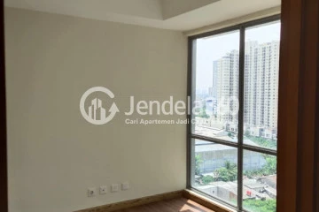 Bedroom 1 Spotless 2BR Apartment Middle Floor with City View at The Mansion Kemayoran Bougenville