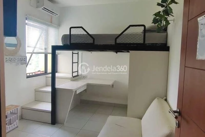 Bedroom Compact Studio Apartment Low Floor with Garden View at EcoHome Citra Raya
