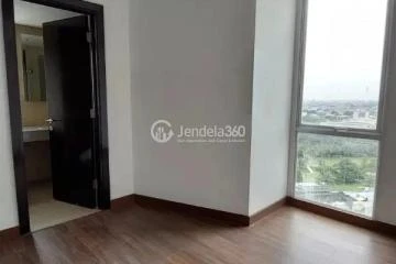 Bedroom 1 High Floor 2BR Apartment with City View at Springhill Royale Suites