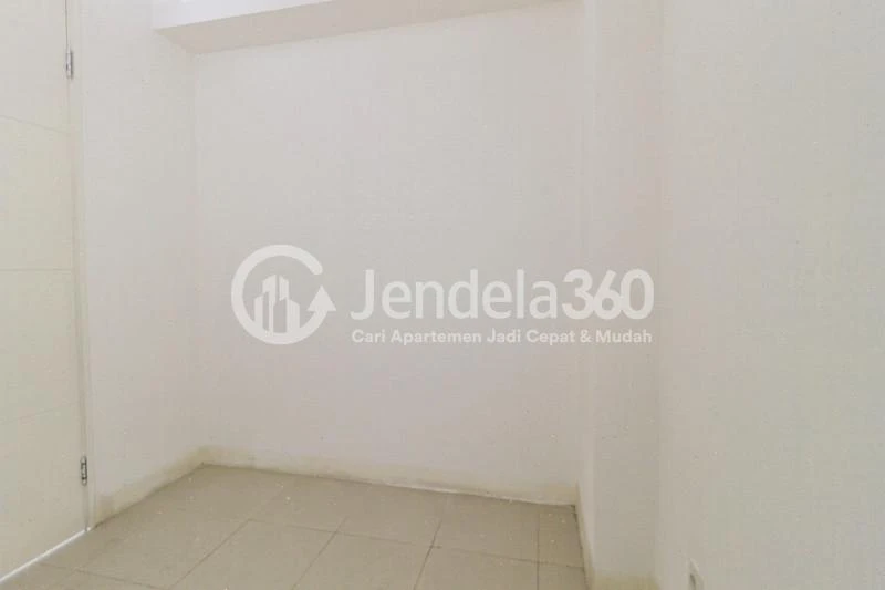 Bedroom 2 Well Located 2BR Apartement at Bassura City 15 Mins to AEON JGC, Non Furnished