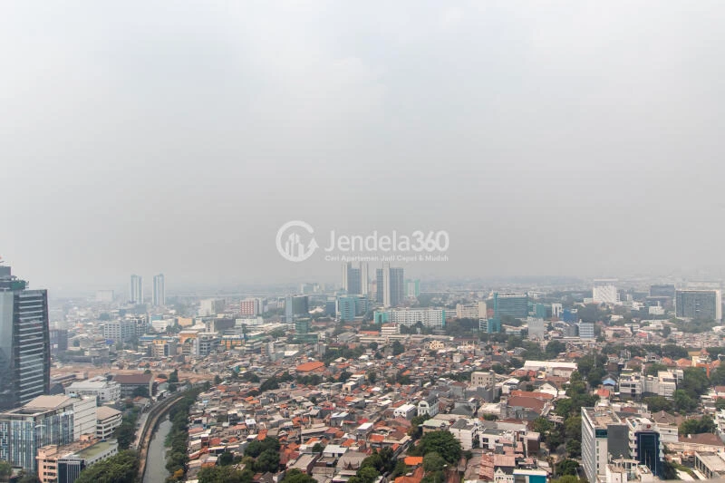 Balcony Studio Menteng Park Apartment at Tower Diamond