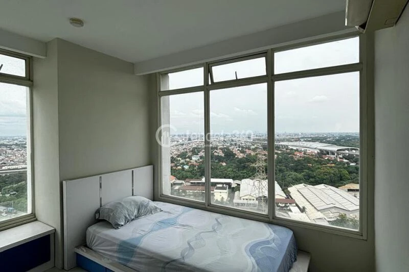 Bedroom Restful 5BR Apartment High Floor with Whoosh Station View at Patria Park Apartment