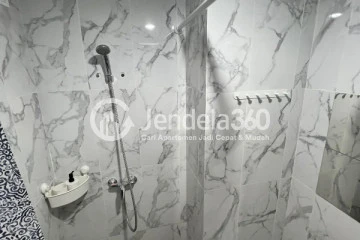 Bathroom Studio Apartment with  View at Anwa Residence