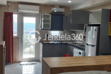 Kitchen 2BR Metropark Condominium Apartment at Tower A