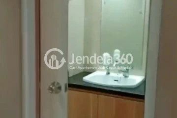 Bathroom Strategic Location 1BR Apartment at Parahyangan Residence Low Floor