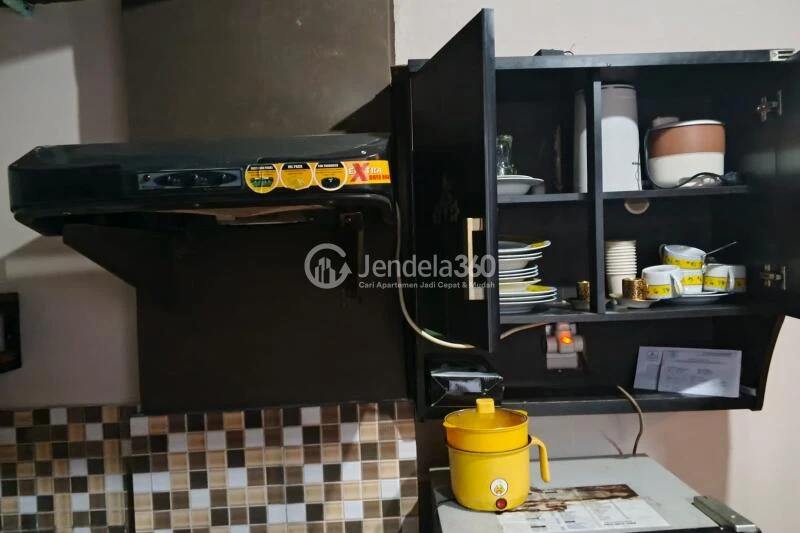 Kitchen 2BR Apartment with City View at Paragon Village Apartment