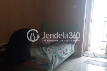 Bedroom Low Floor Studio Apartment with  View at Margonda Residence 2